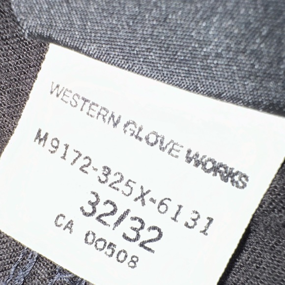 Indian Motorcycle pants 32x32 made in Canada - Picture 4 of 10